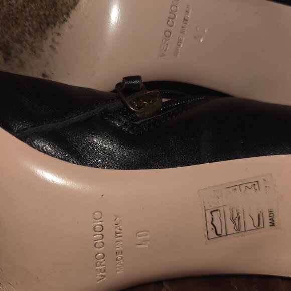 Red Valentino Black boots - Picture 3 of 3